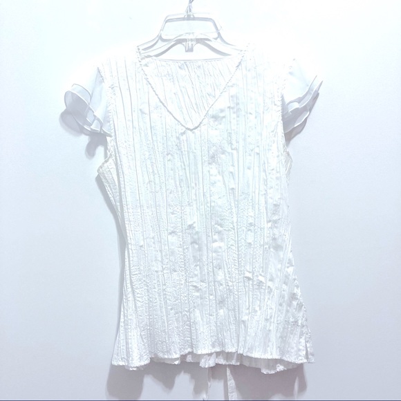 Tops - Women’s White Summer V Neck Top with Lace Ruffled Sleeves